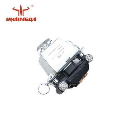 Kolektor Troli DHC6076 Suku Cadang Pemotong Otomatis 3P 380V 1A Untuk Oshima